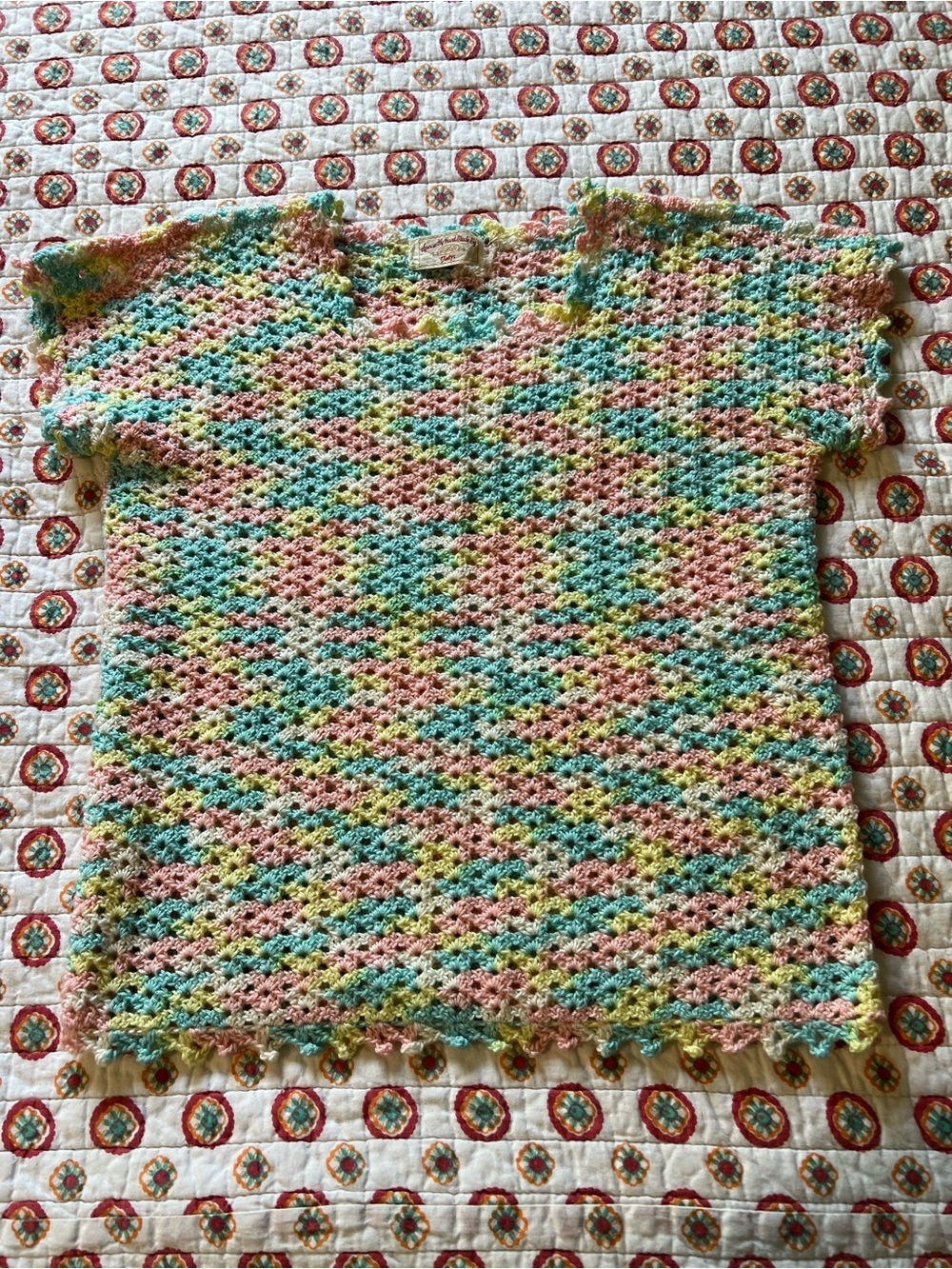 EUC Vintage 80s Pastel Hand Knit Top size small Handmade